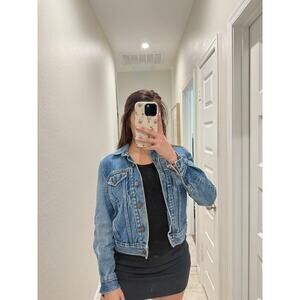 vintage calvin klein denim jacket - size small